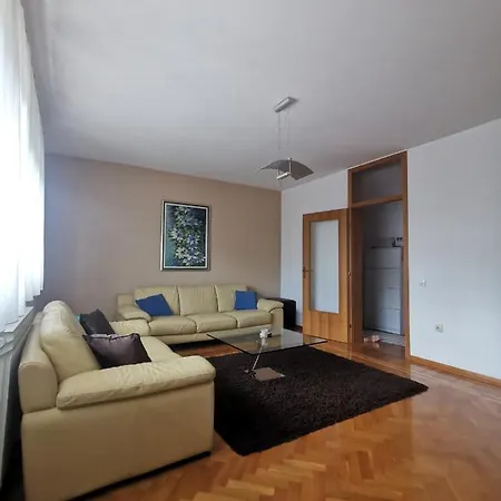 Stan Na Dan Banja Luka *